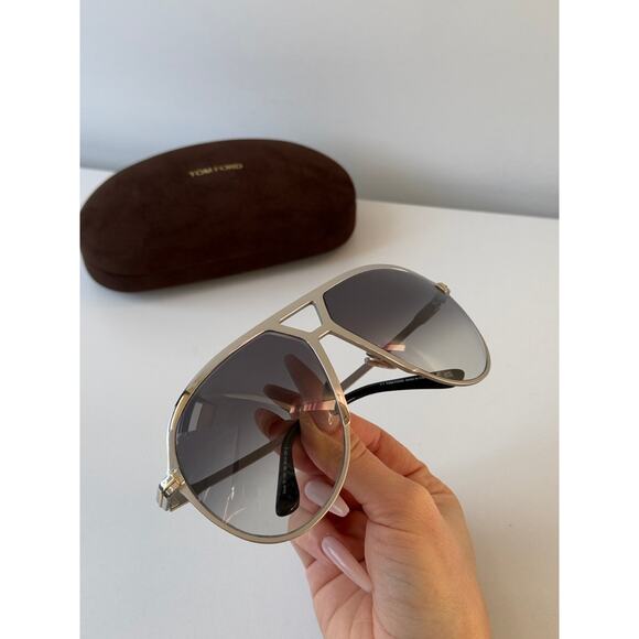 NEW Tom Ford FT1060 Xavier Aviator Sunglasses Silver - Picture 2 of 8